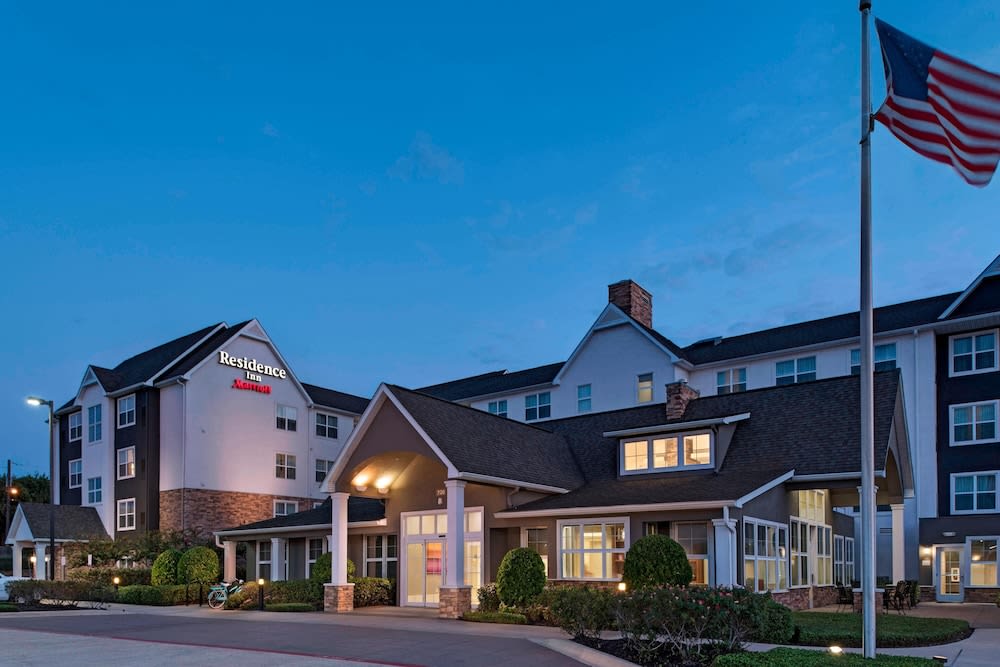 Residence Inn Bryan College Station 1