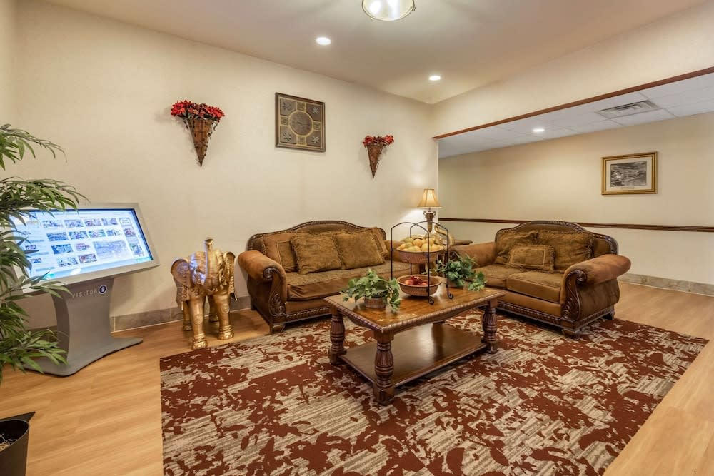 MainStay Suites Grantville - Hershey North 2