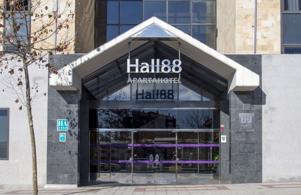 Zenit Aparthotel Hall 88 1