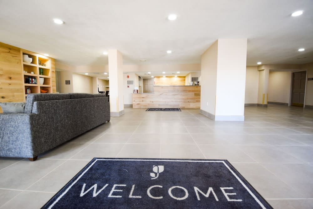 Country Inn & Suites by Radisson, North Little Rock, AR 5