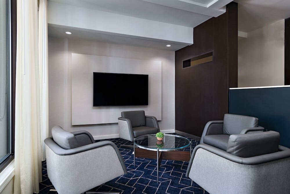 Courtyard by Marriott San Antonio Downtown 3