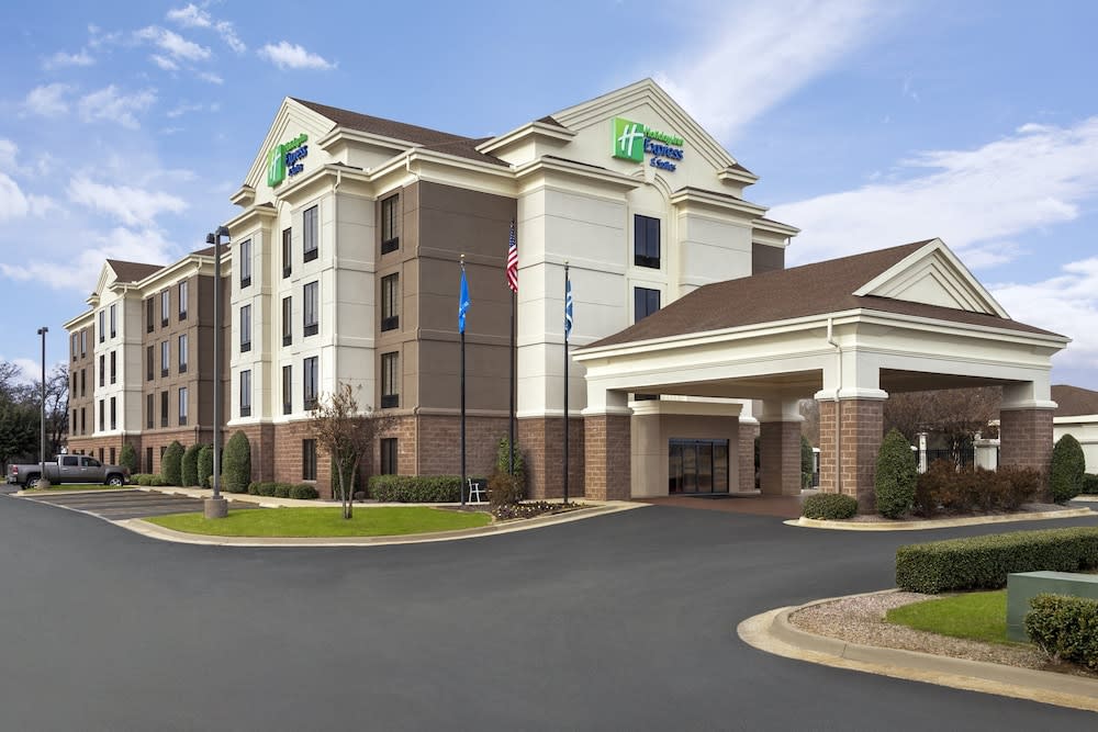 Holiday Inn Express & Suites DURANT by IHG 1