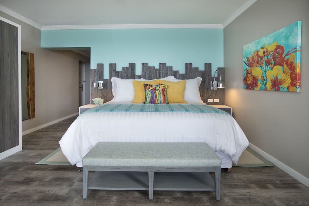 Sea Breeze Beach House All Inclusive by Ocean Hotels 5