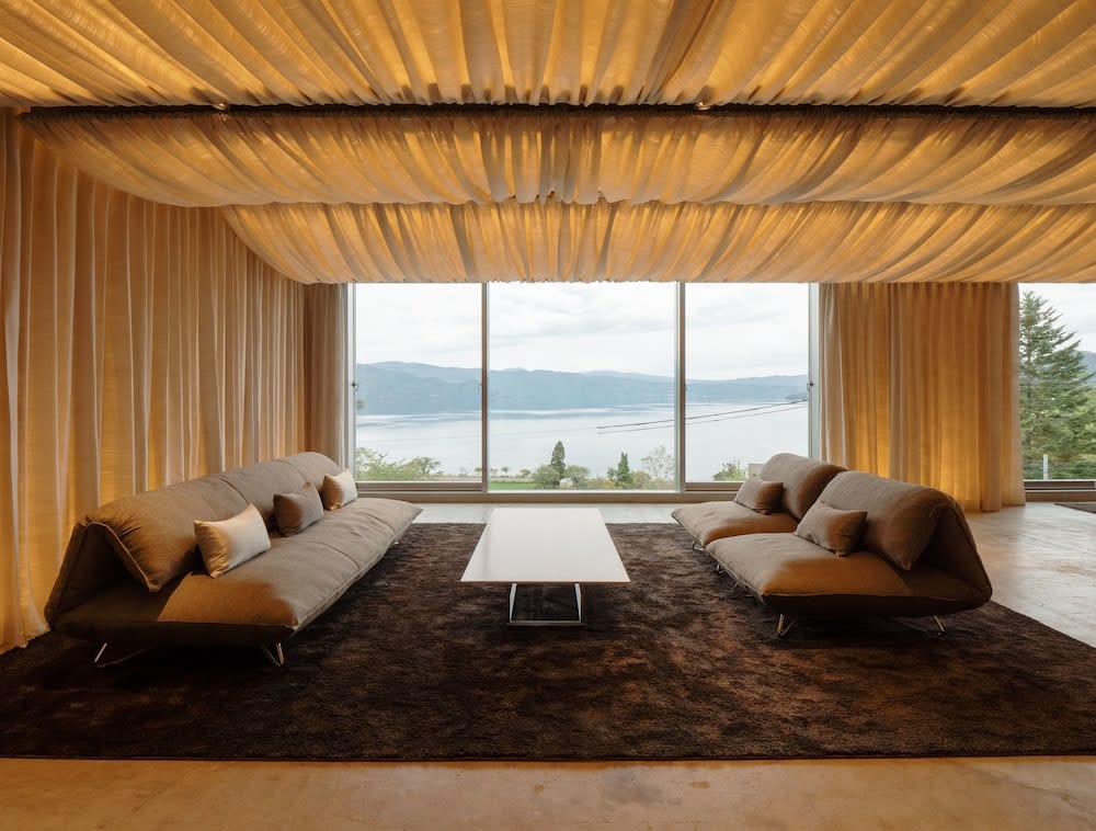 WE Hotel Toya 2