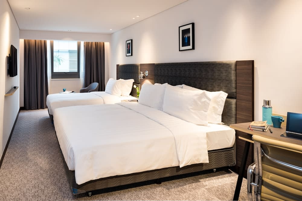 Camlux Hotel 2
