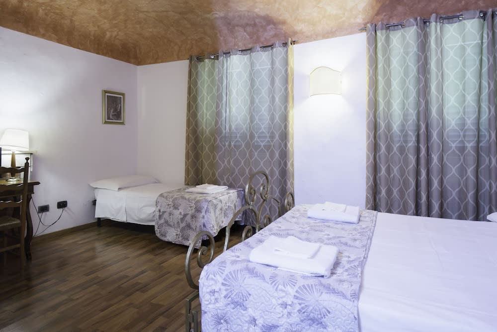 PICCOLO HOTEL Nel Centro Storico di Firenze 4