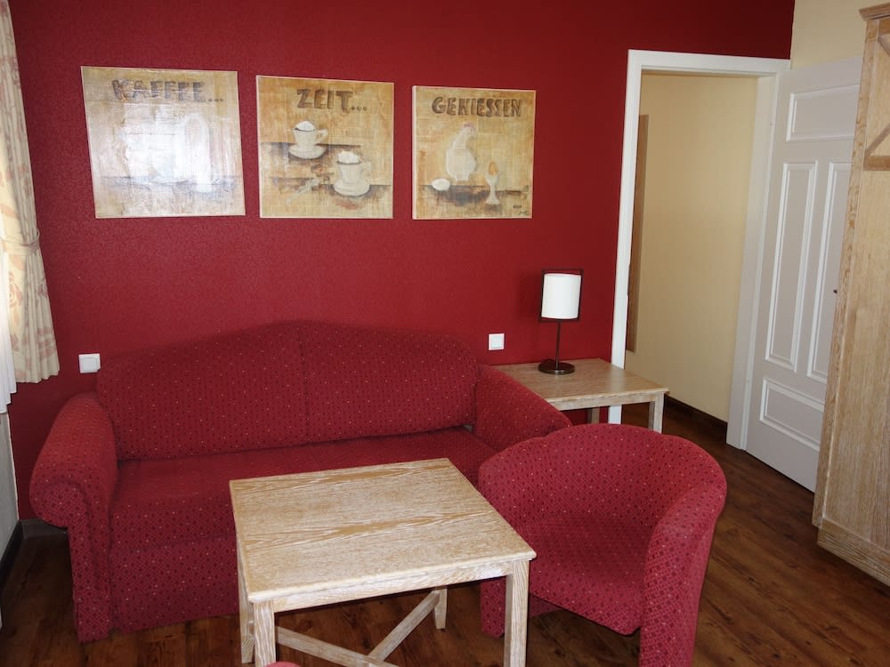 Dreimädelhaus - Kirchseelte 5