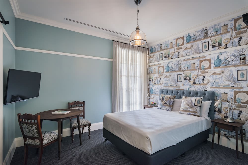 The North Sydney Hotel 1