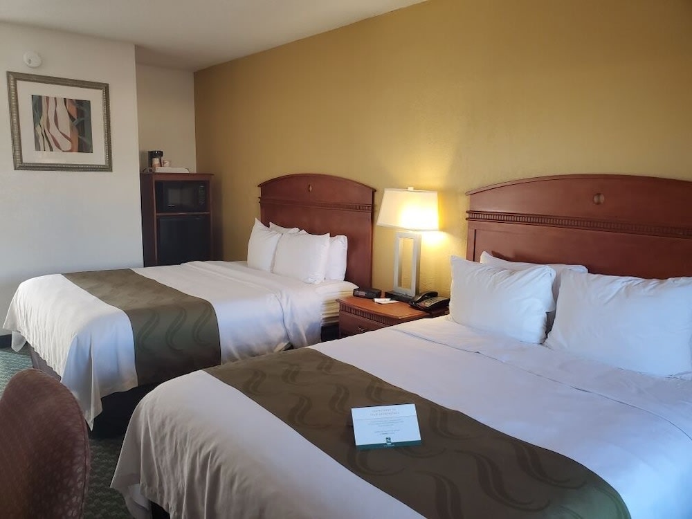 Quality Inn & Suites Northampton - Amherst 5