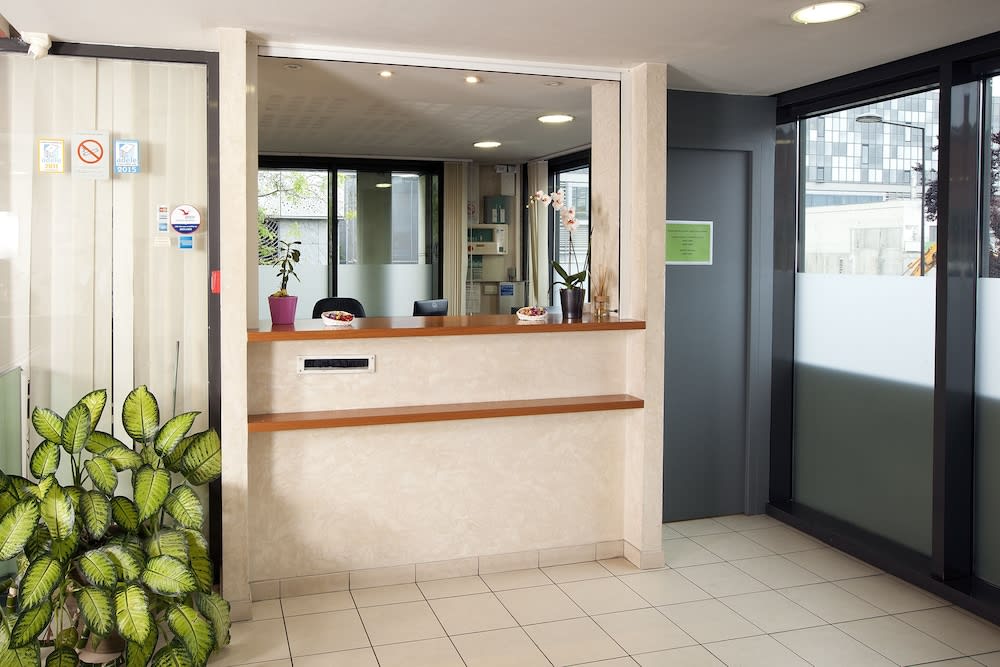 Séjours & Affaires Paris Ivry 2