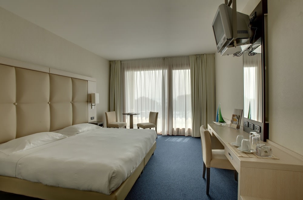 Cocca Hotel Royal Thai Spa 4