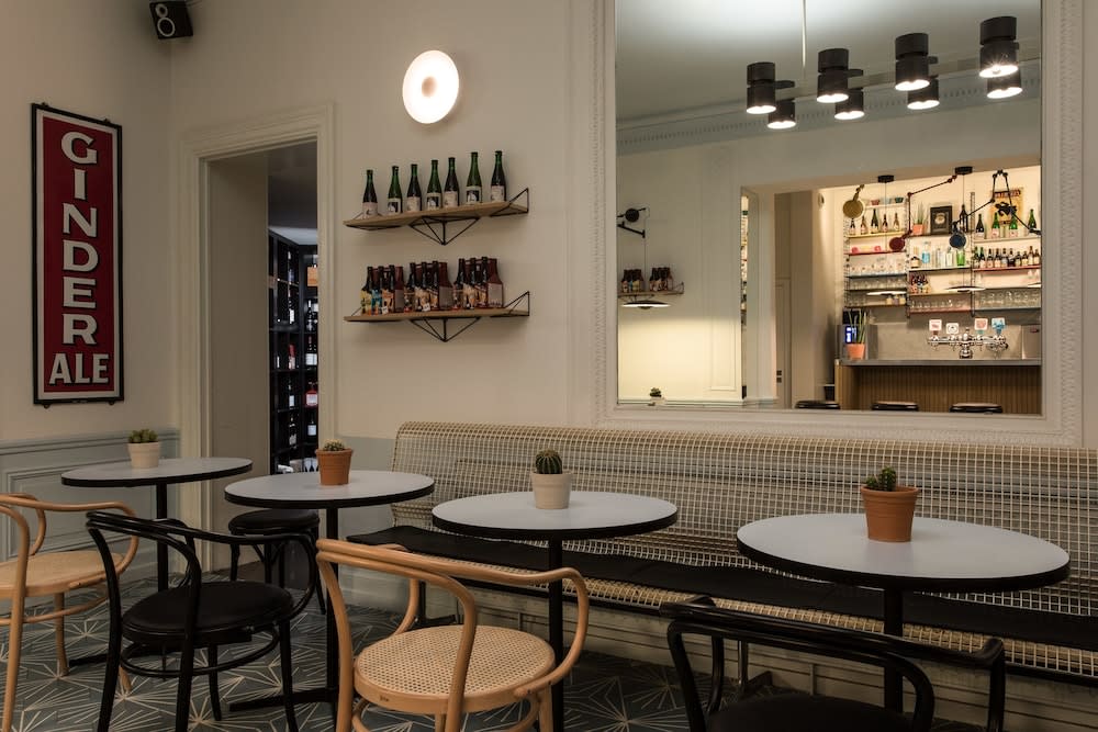 Vintage Hotel Brussels 2