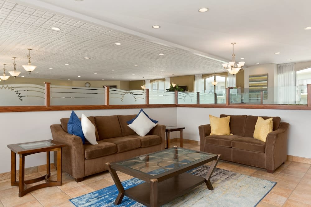 Days Inn by Wyndham London 2