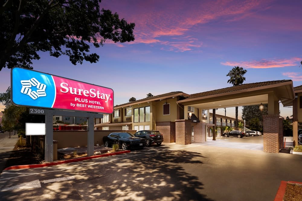 SureStay Plus Hotel by Best Western Mountain View 1