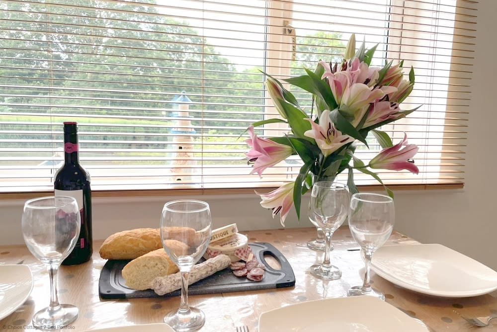 Windermere Lodge 2 Bedrooms 5