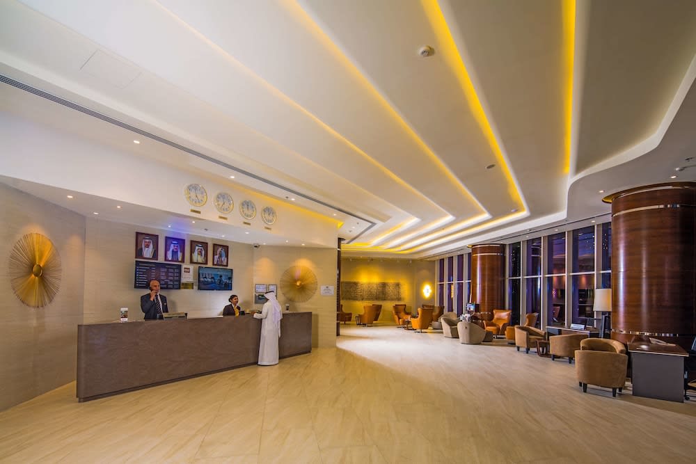 Arch Hotel 1
