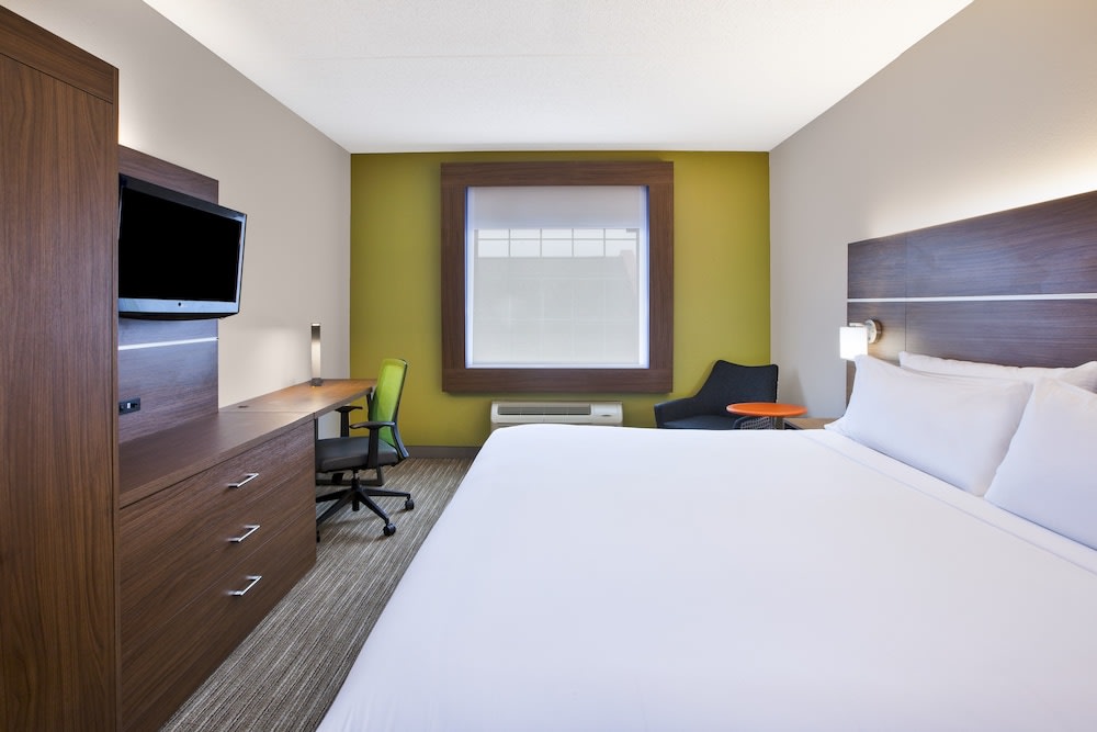 Holiday Inn Express & Suites ALCOA (KNOXVILLE AIRPORT) by IHG 2