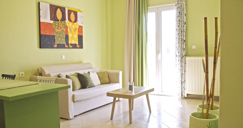 Waterlily Hotel Apartments 5