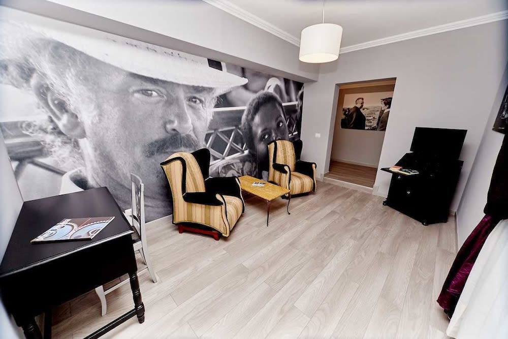 Hotel Ospite Inatteso 2