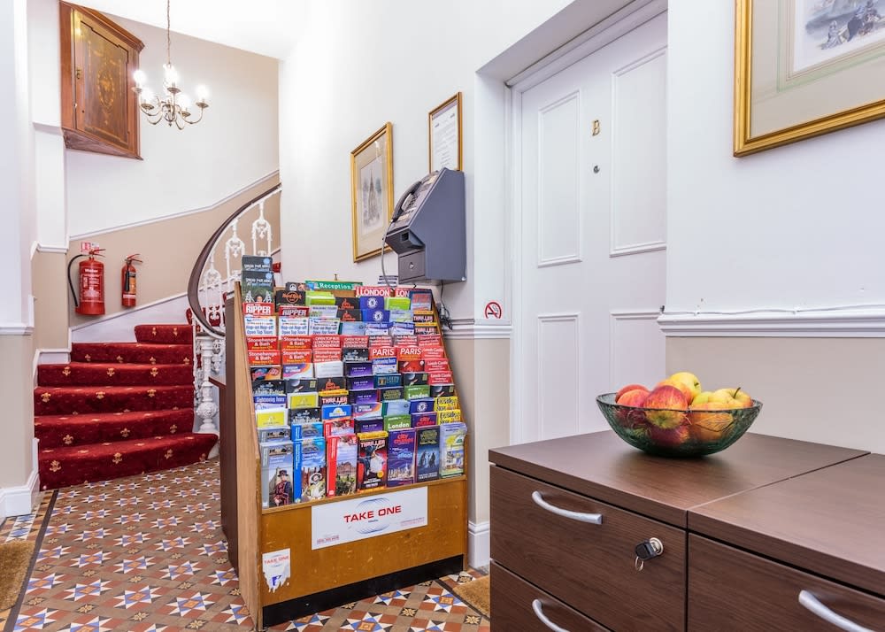 Castletown House Apartments 2