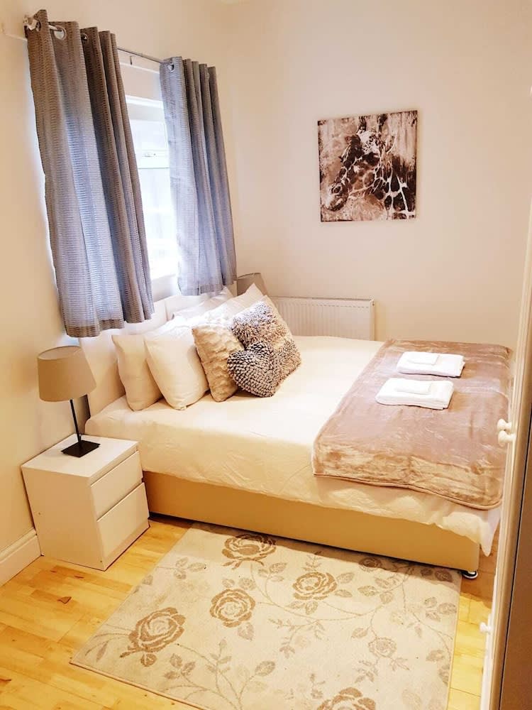 Cogie Abode 2