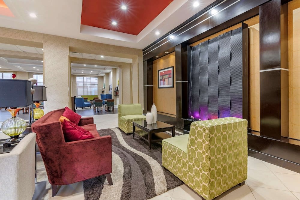 Comfort Suites Florence I-95 2