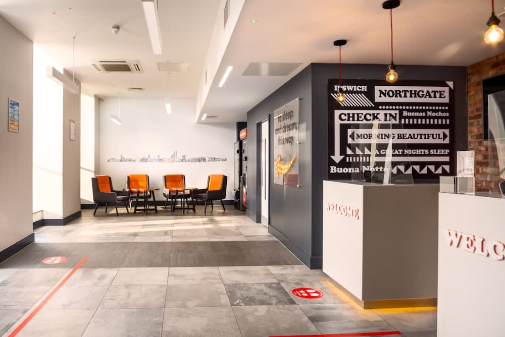 easyHotel Ipswich 3