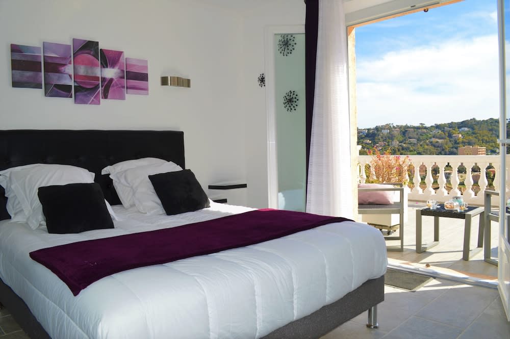 Villa La Terre Des Lauriers 2