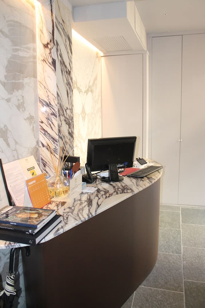 Donati Luxury Tower Suites 3