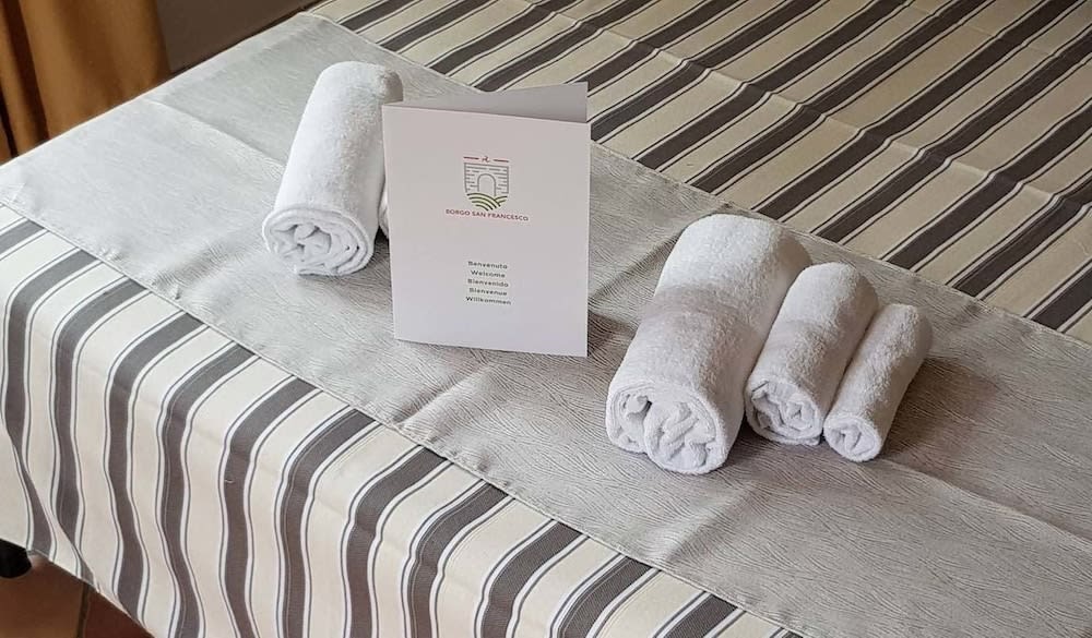 Borgo San Francesco 3