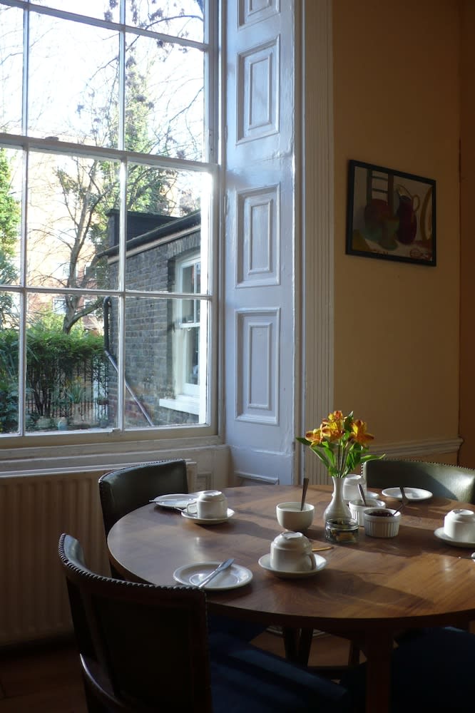 Pickwick Hall - Hostel 5