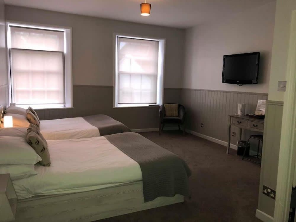 The Townhouse Sutton, Sutton Coldfield | Best deals | lastminute.com