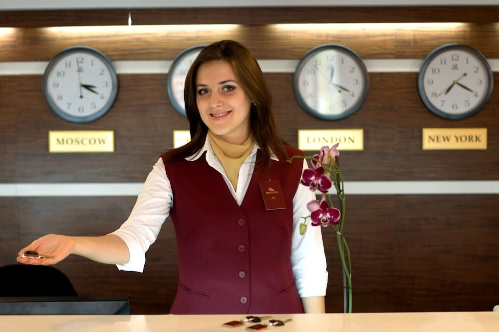 Manhattan Hotel & Restaurant 2