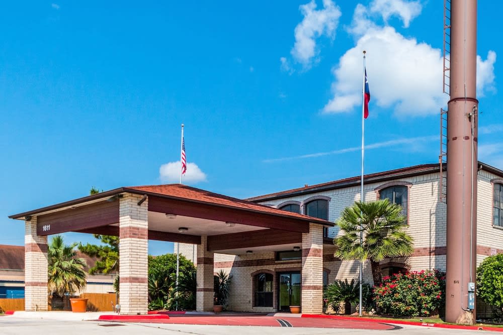 Quality Inn University near Downtown 1