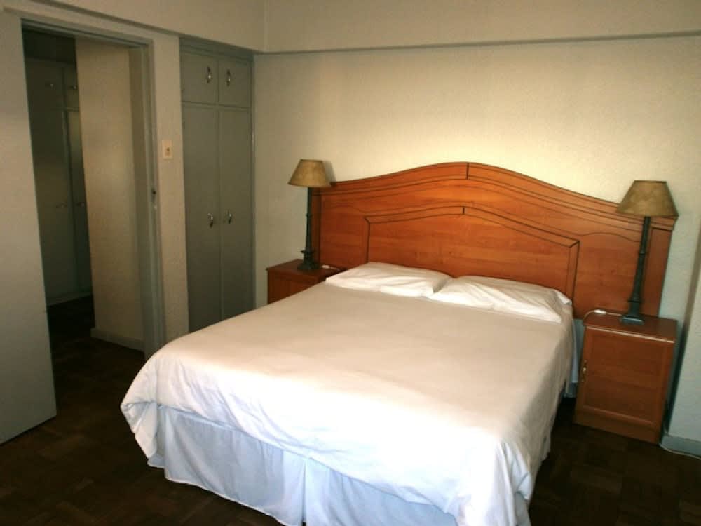 Vicmor Court 35 - Apartment 2