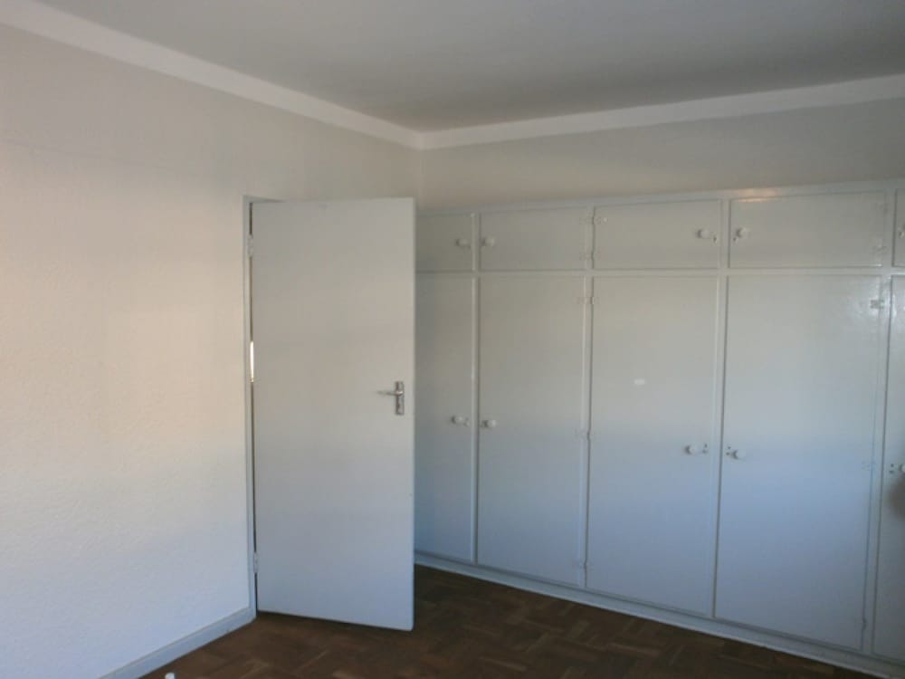 Vicmor Court 35 - Apartment 4