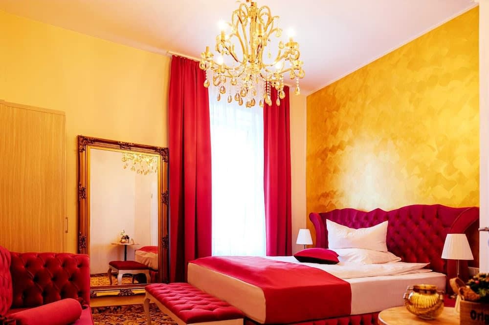 Hotel Hamburger Perle 1