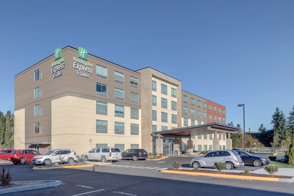 Holiday Inn Express & Suites Auburn Downtown by IHG 1