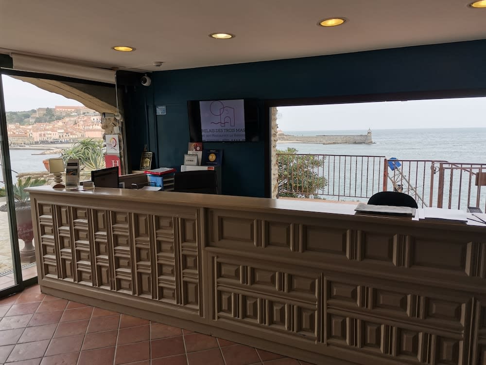 Le Relais Des Trois Mas 2