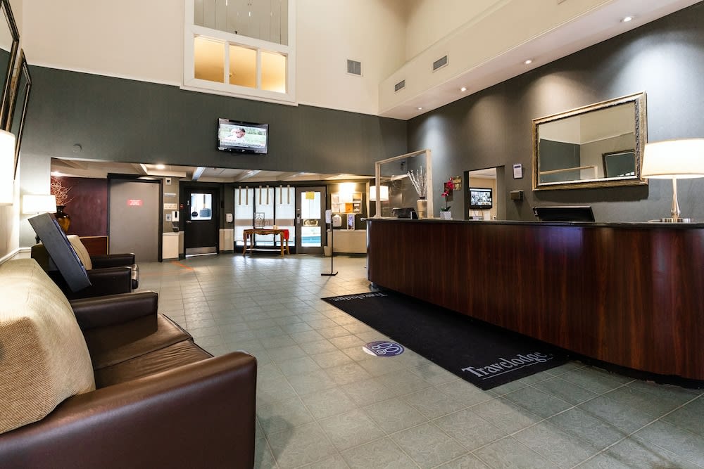 Travelodge by Wyndham Ottawa East 5