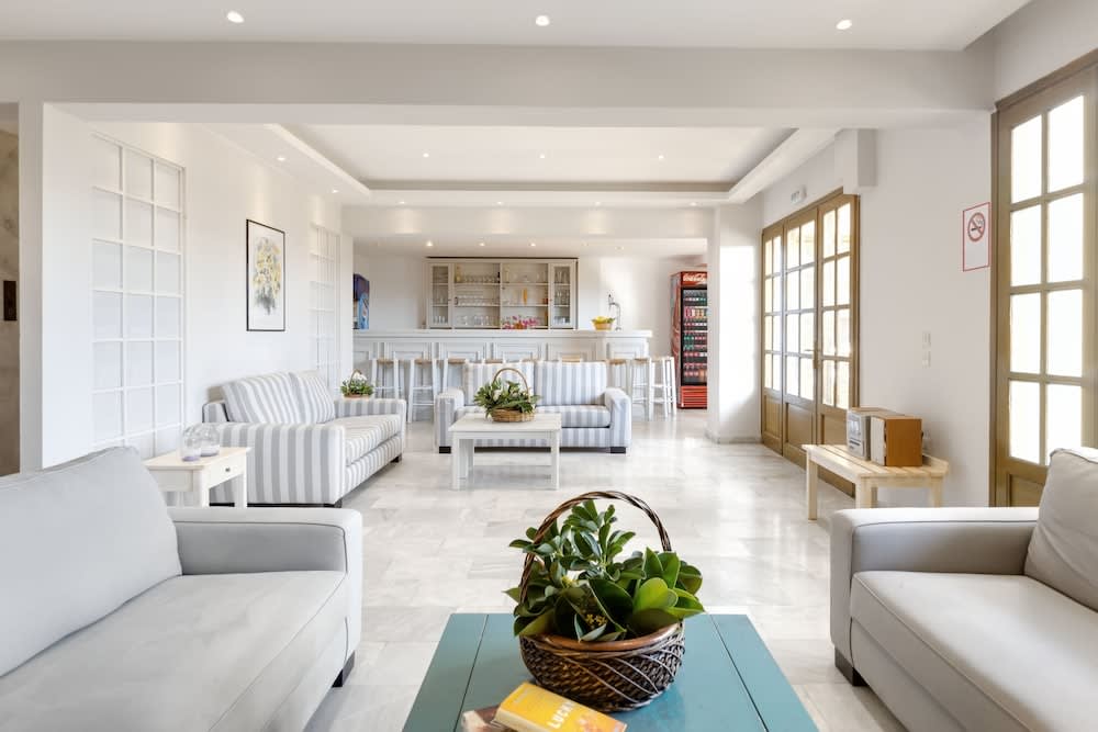 Mare Hotel Apartments 5