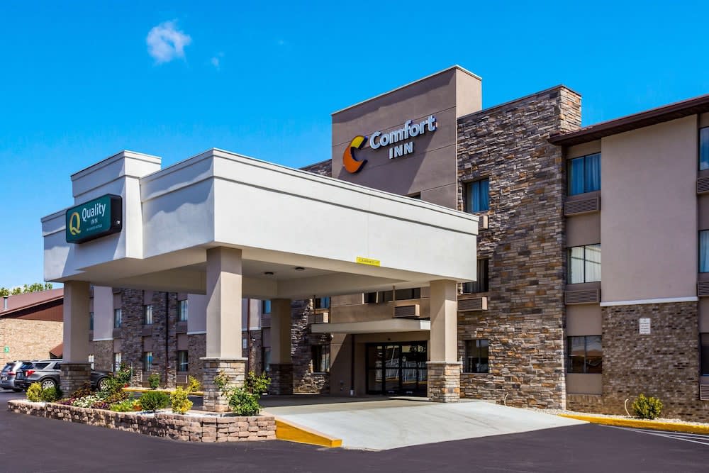 Comfort Inn Charleston South 1