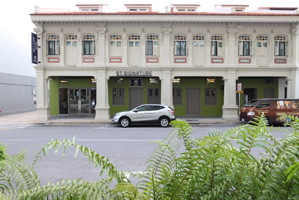 ST Signature Jalan Besar 1