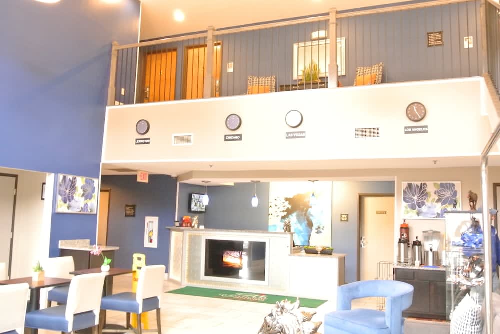 Guesthouse Inn & Suites Lexington 2