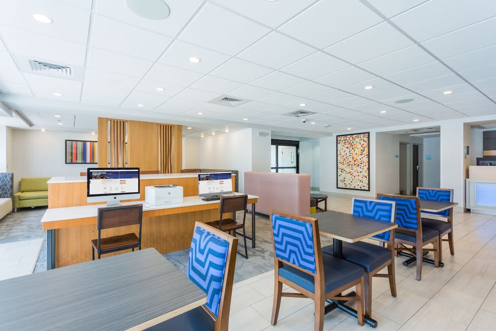 Holiday Inn Express Lorton by IHG 2