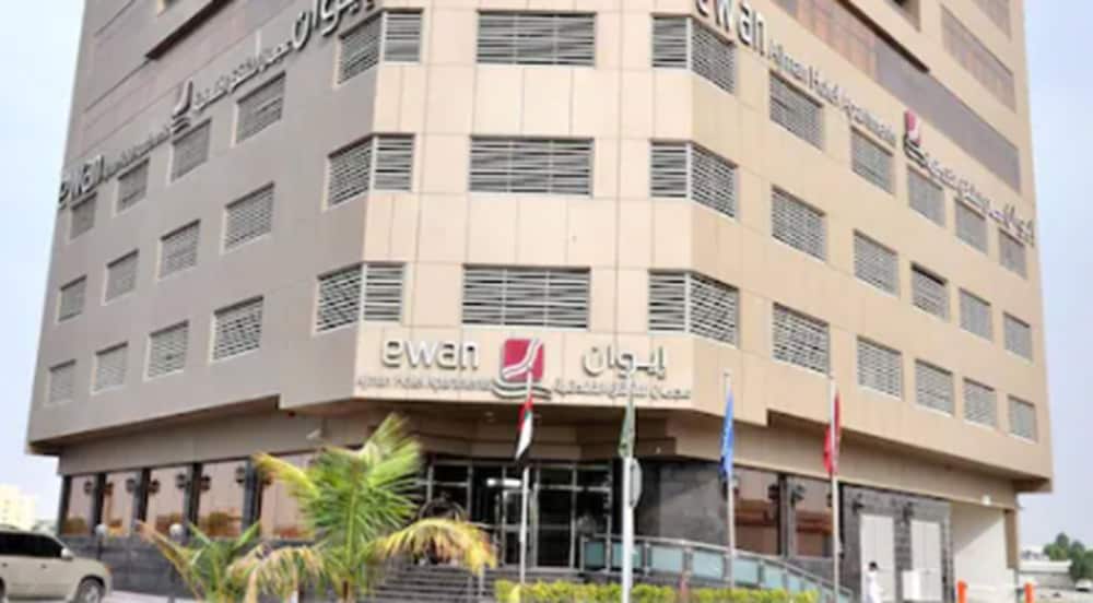 Ewan Ajman Suites Hotel 1