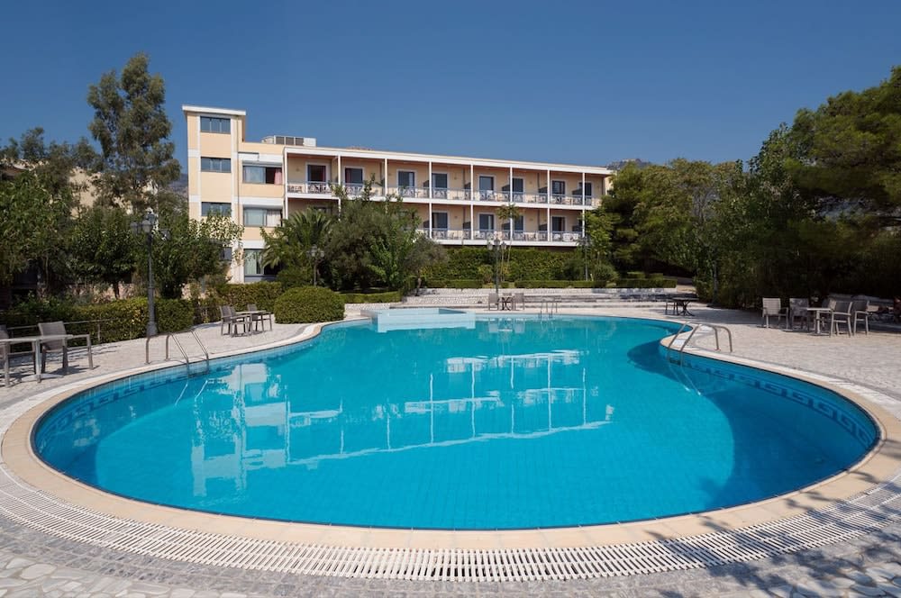 Acharnis Kavallari Hotel Suites 1