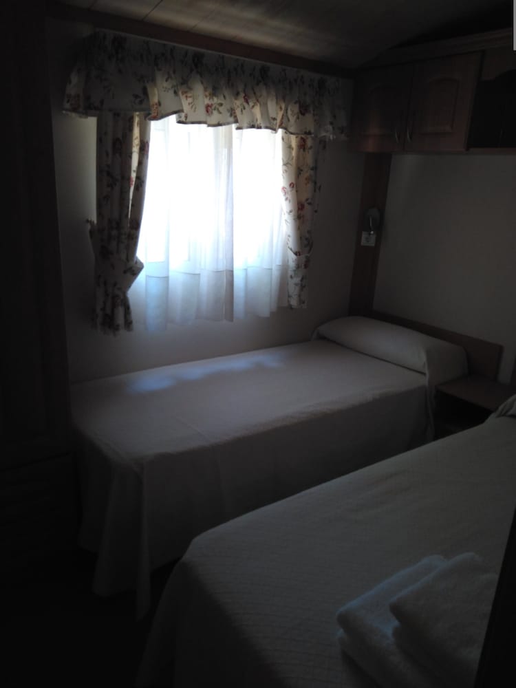 Camping Fuentes Blancas 4