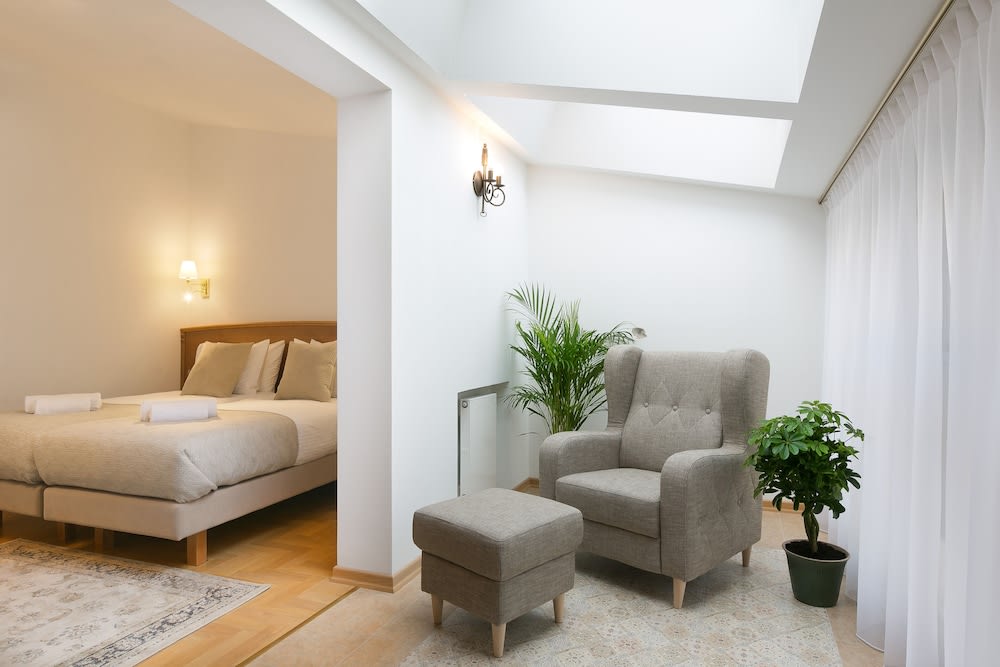 Ventus Rosa Boutique Aparthotel 5