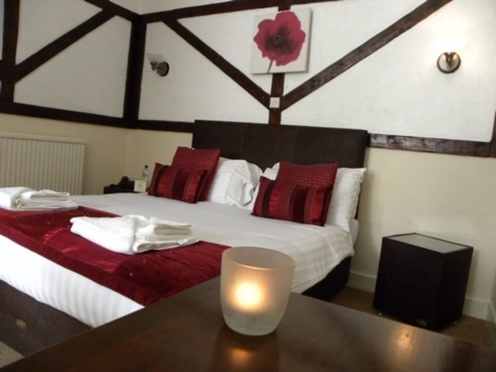 The Crown Hotel 2
